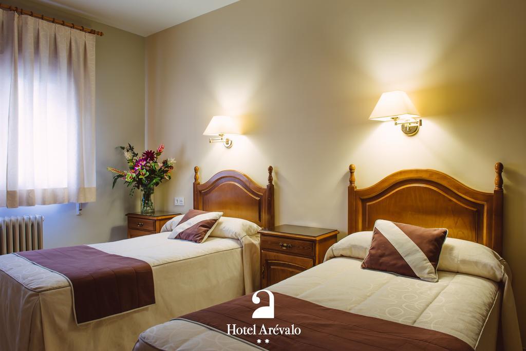 Hotel Arevalo Куенка Номер фото